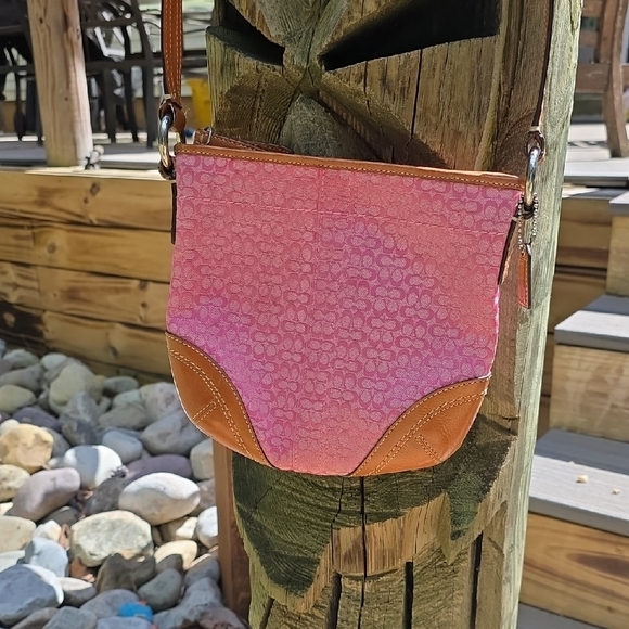 Coach Pink Soho Crossbody - Picture 1 of 11